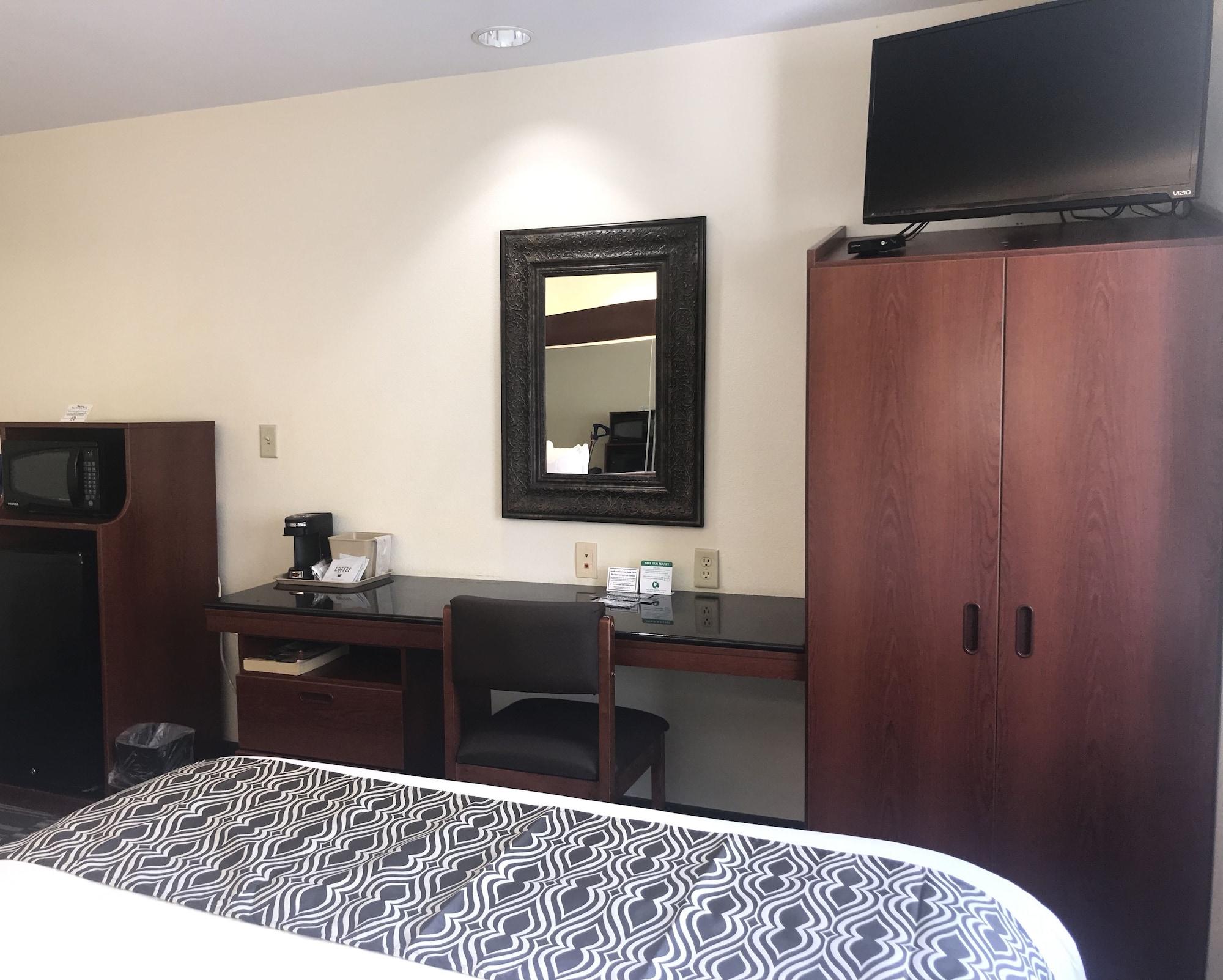 Microtel Inn & Suites By Wyndham Indianapolis Airport מראה חיצוני תמונה
