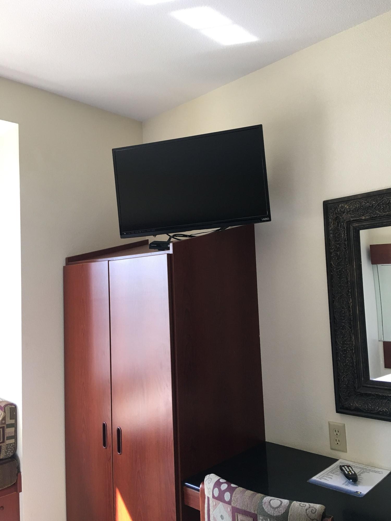 Microtel Inn & Suites By Wyndham Indianapolis Airport מראה חיצוני תמונה