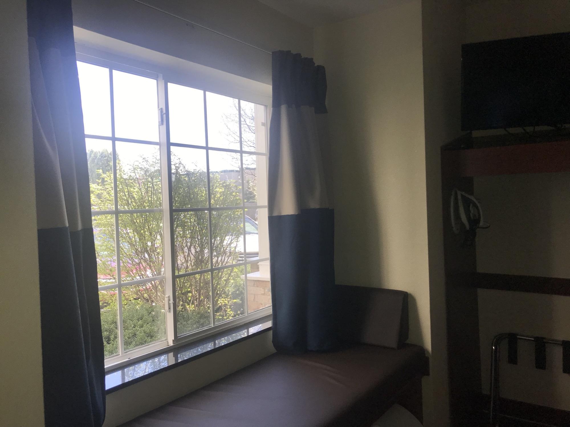 Microtel Inn & Suites By Wyndham Indianapolis Airport מראה חיצוני תמונה