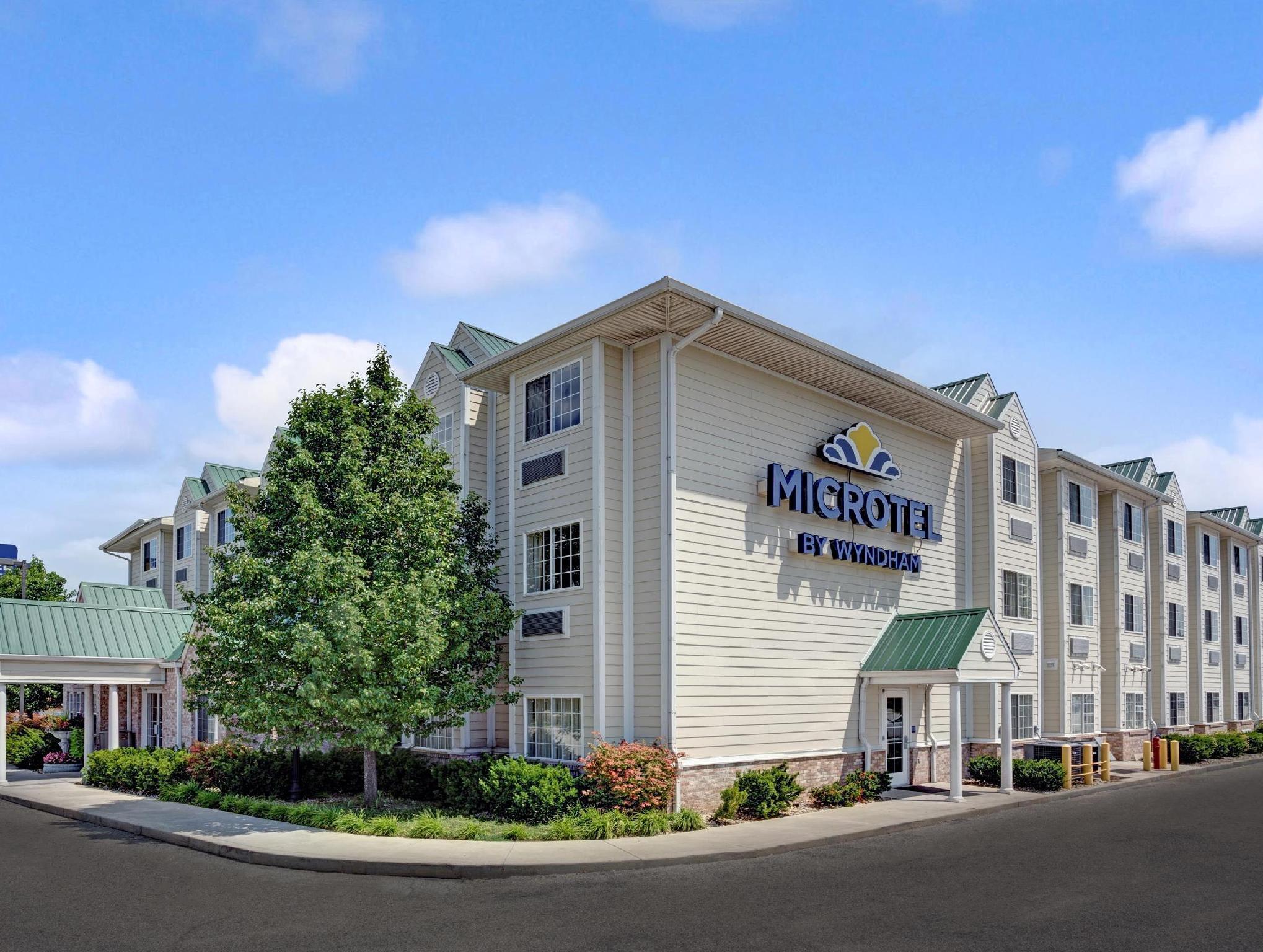 Microtel Inn & Suites By Wyndham Indianapolis Airport מראה חיצוני תמונה